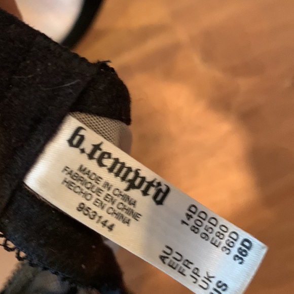 Black and Tan Bra - Picture 3 of 3